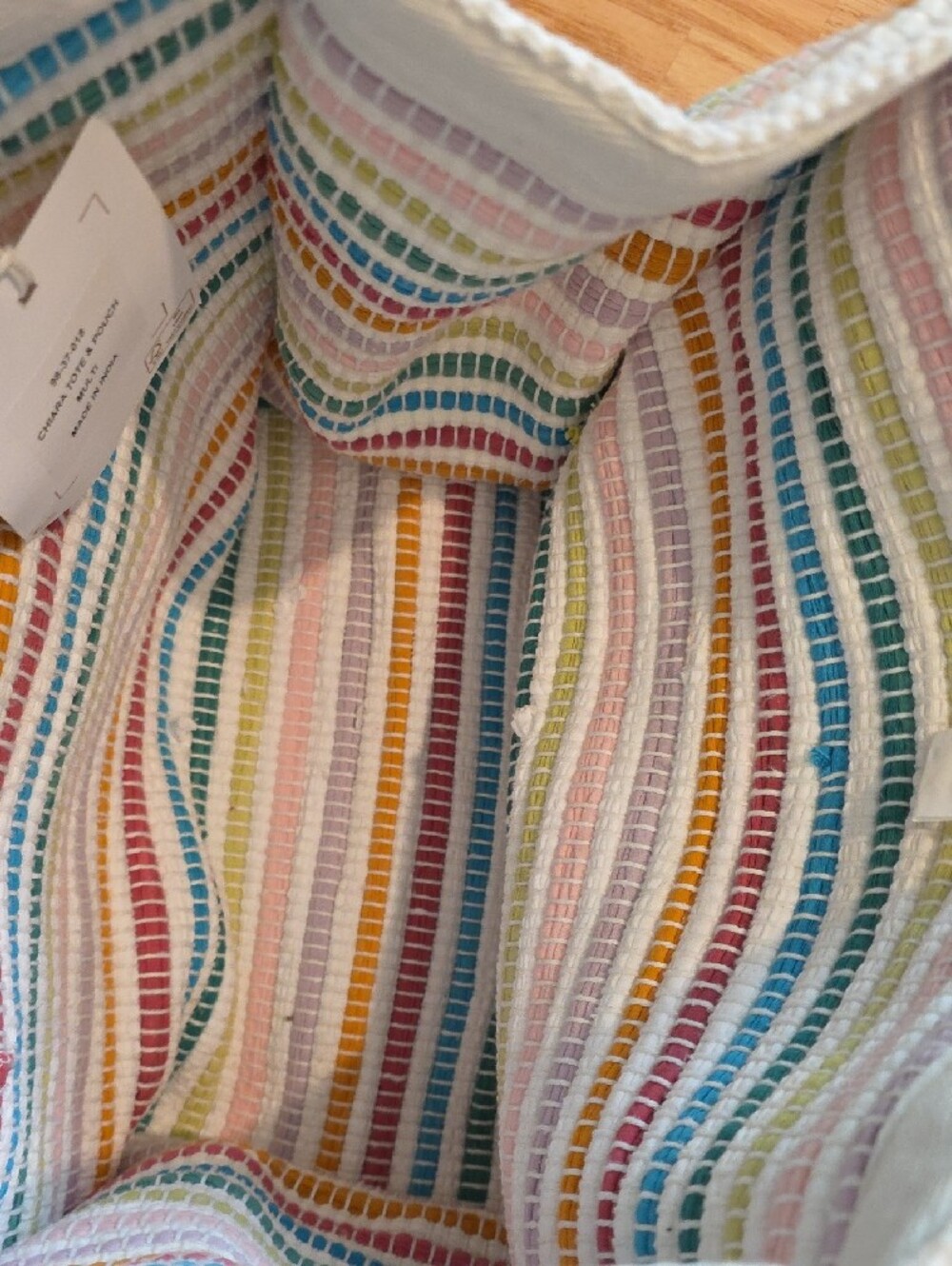 Shiraleah Chicago Striped Chiara Tote & Pouch - Picture 7 of 9